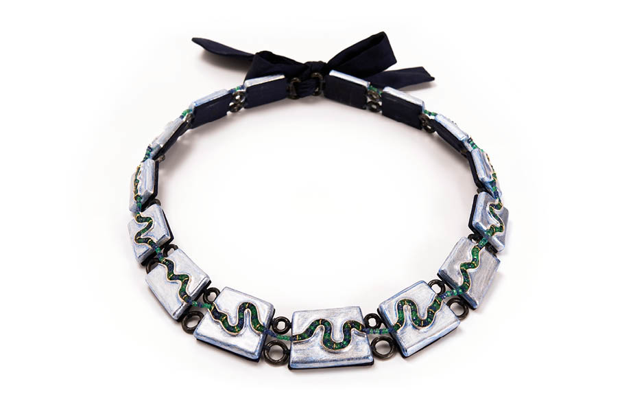 necklace odos unique jewellery emeralds sapphire silk papier mache paper silver leaf gian luca bartellone bodyfurnitures