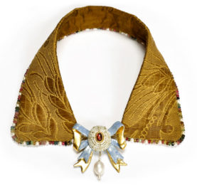 Necklace Kleio: unique jewellery by Gian Luca Bartellone, Bodyfurnitures Italy. The materials are: gold 18kt, ancient textile, amethyst, pearls, papier-mâché and paper.