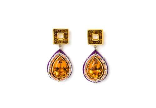 Luxury one-of-a-kind jewelry from Italy: Earrings Pavor 2020. Materials: gold, citrines, tourmalines, pearls. Gian Luca Bartellone, Bodyfurnitures.